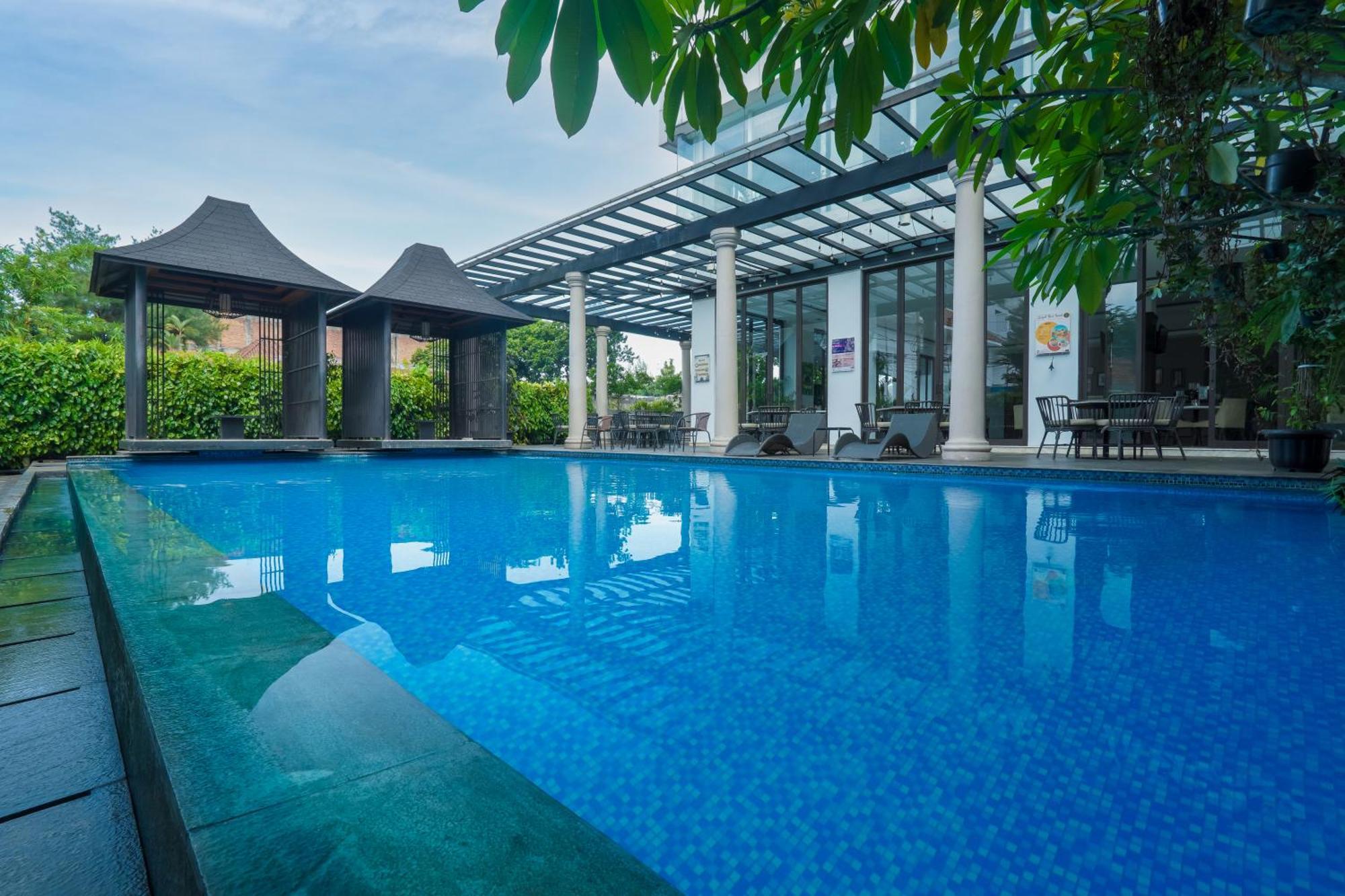 Royal Padjadjaran Hotel Bogor Kültér fotó